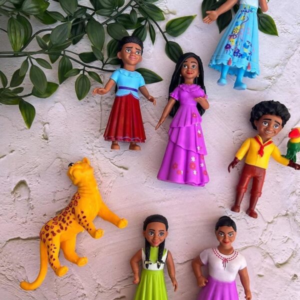 ENCANTO TOYS SET - WW174